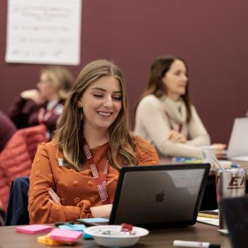 Educator in workshop 