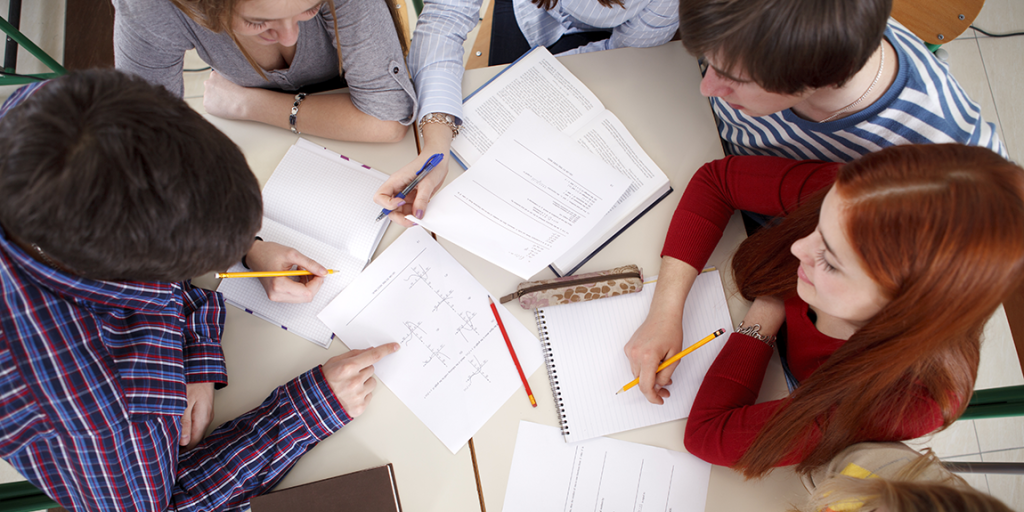 способнейший студент. одаренный человек. способнейший студент. одаренные люди. одаренные учащиеся.